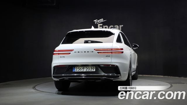 Genesis GV70 2025 — photo 4