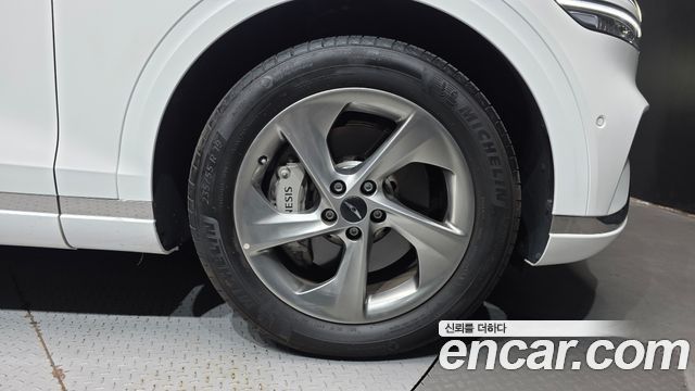 Genesis GV70 2025 — photo 7