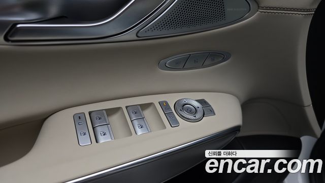 Genesis GV70 2025 — photo 29