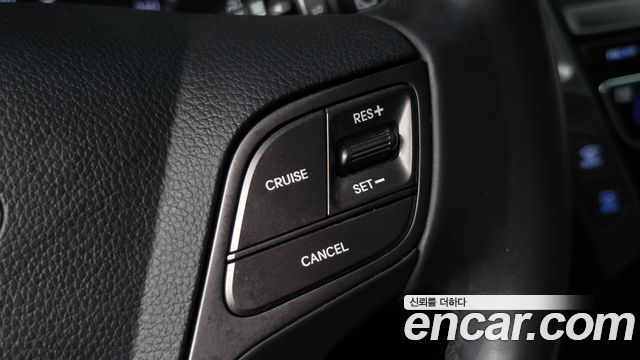 Hyundai Santafe 2016 — photo 20