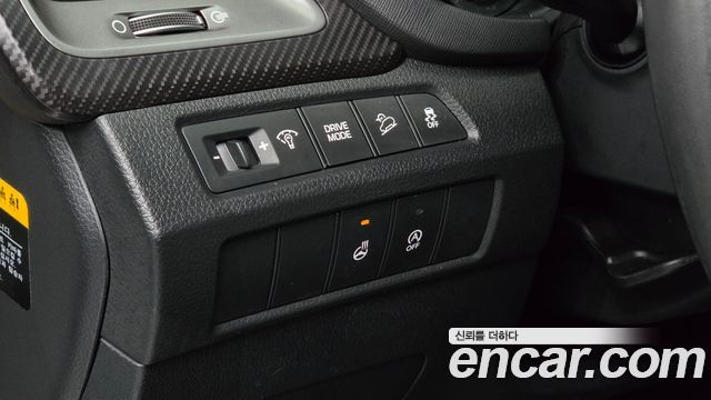 Hyundai Santafe 2016 — photo 24