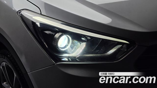 Hyundai Santafe 2016 — photo 8