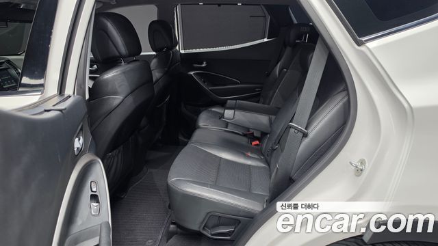 Hyundai Santafe 2016 — photo 16