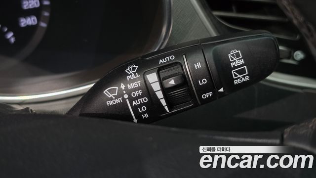 Hyundai Santafe 2016 — photo 27