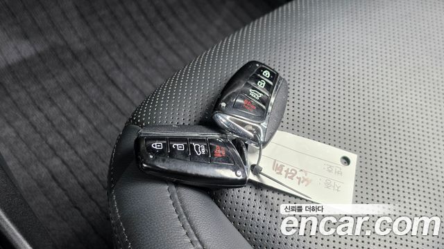 Hyundai Santafe 2016 — photo 30