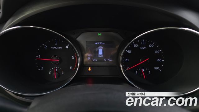 Kia Canival 2019 — photo 11