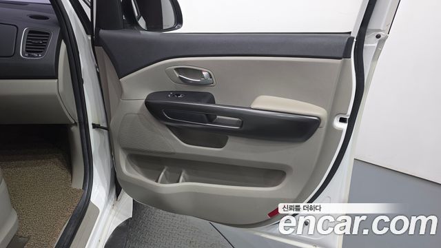 Kia Canival 2019 — photo 15