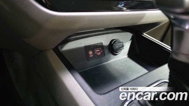 Kia Canival 2019 — photo 30