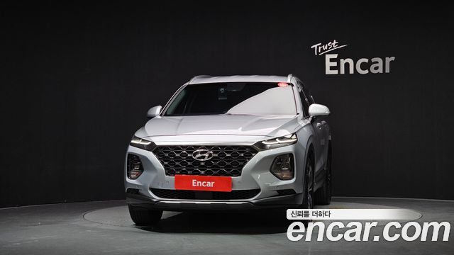 Hyundai Santafe 2019 — photo 3