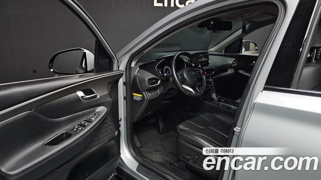 Hyundai Santafe 2019 — photo 13