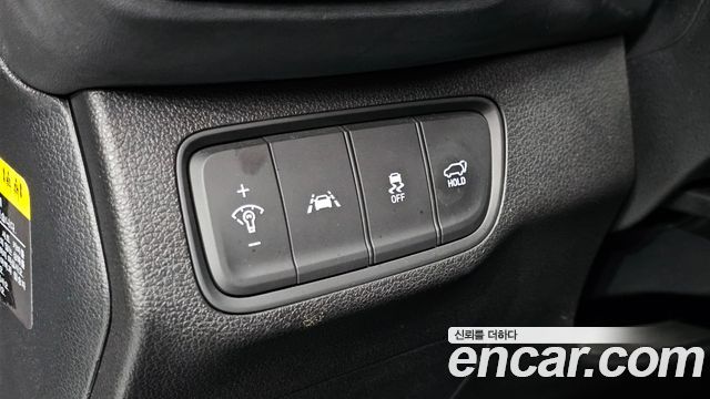 Hyundai Santafe 2019 — photo 24