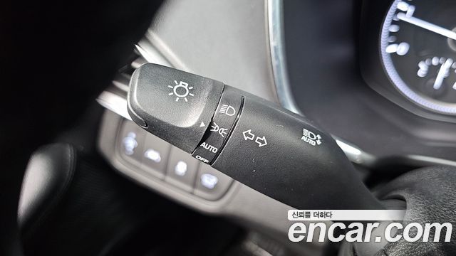Hyundai Santafe 2019 — photo 25
