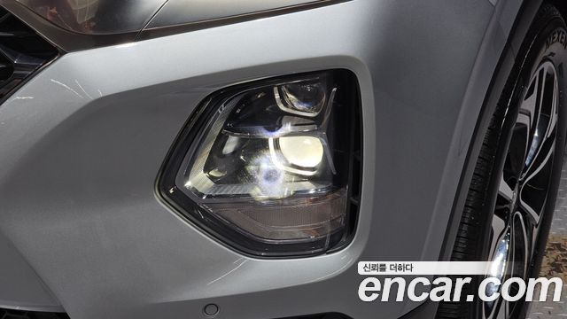 Hyundai Santafe 2019 — photo 8