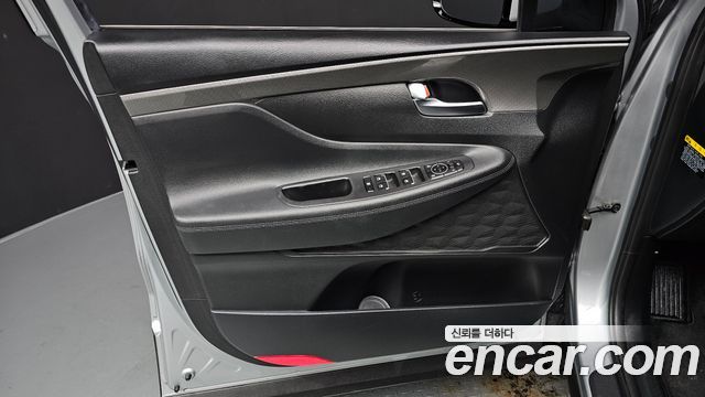 Hyundai Santafe 2019 — photo 14