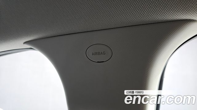 Hyundai Santafe 2019 — photo 32