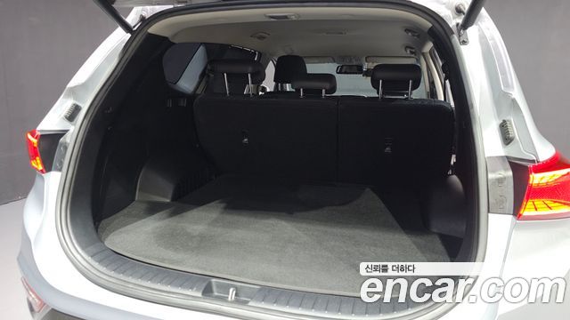 Hyundai Santafe 2019 — photo 33
