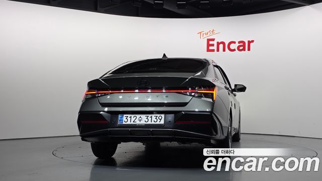 Hyundai AVANTE 2024 — photo 4