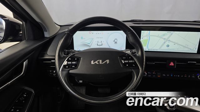 Kia EV6 2022 — photo 19