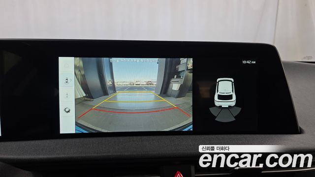 Kia EV6 2022 — photo 21