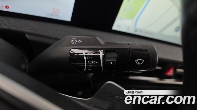 Kia EV6 2022 — photo 28