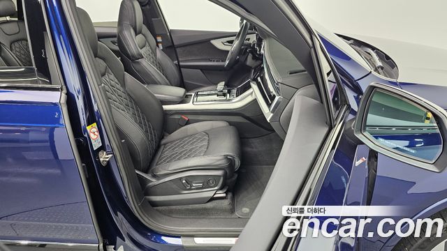 Audi Q7 2022 — photo 13