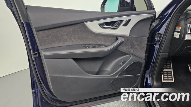 Audi Q7 2022 — photo 14
