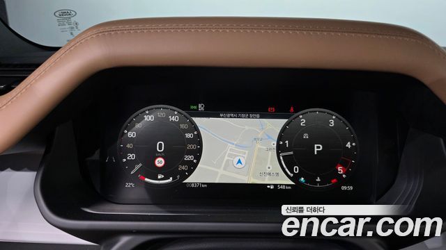 Land Rover Defender 2025 — photo 8