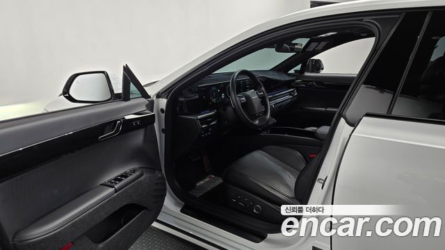 Hyundai Grandeur 2023 — photo 13