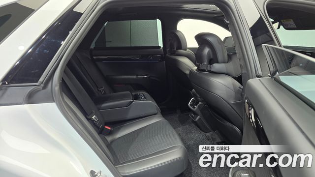 Hyundai Grandeur 2023 — photo 17