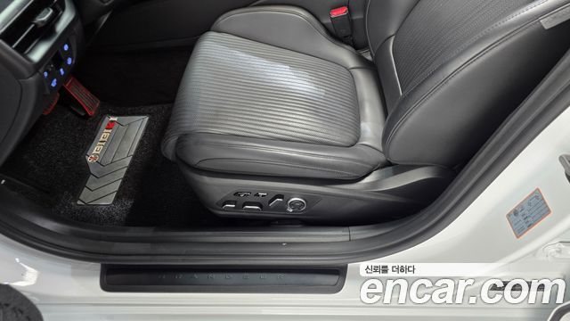 Hyundai Grandeur 2023 — photo 34