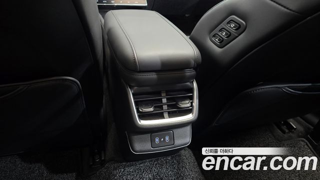 Hyundai Grandeur 2023 — photo 36