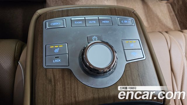 Genesis G80 2025 — photo 20