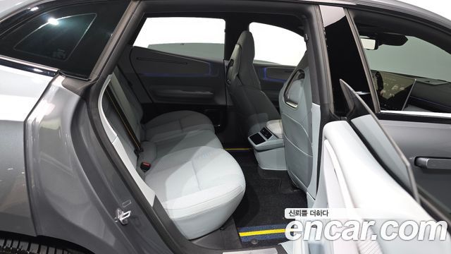 Polestar Polestar 4 2025 — photo 12