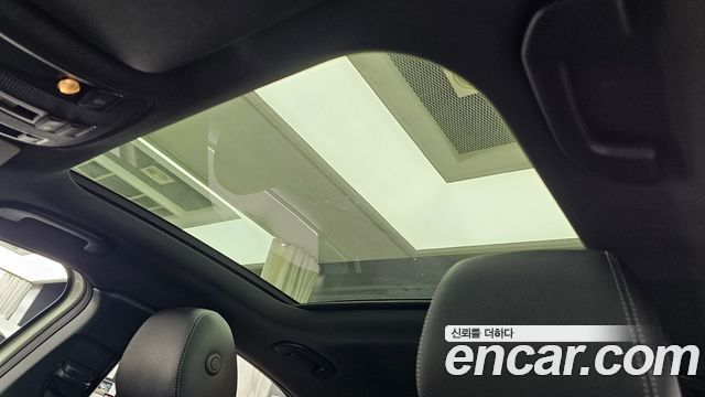 Mercedes-Benz A-Class 2017 — photo 18