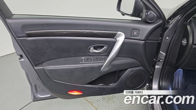 Renault Korea SM7 2019 — photo 14