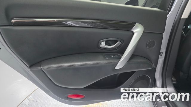 Renault Korea SM7 2019 — photo 15