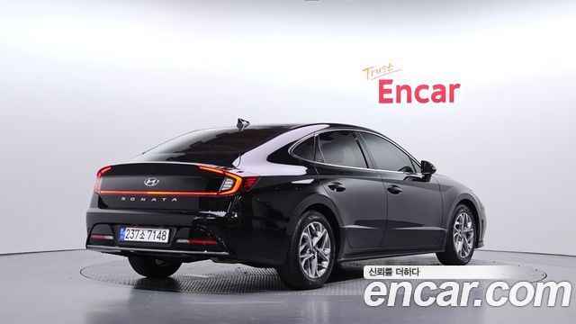 Hyundai Sonata 2023 — photo 2