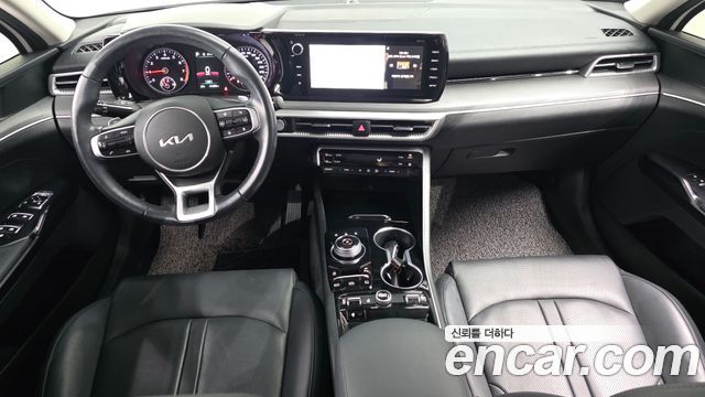 Kia K5 2023 — photo 7