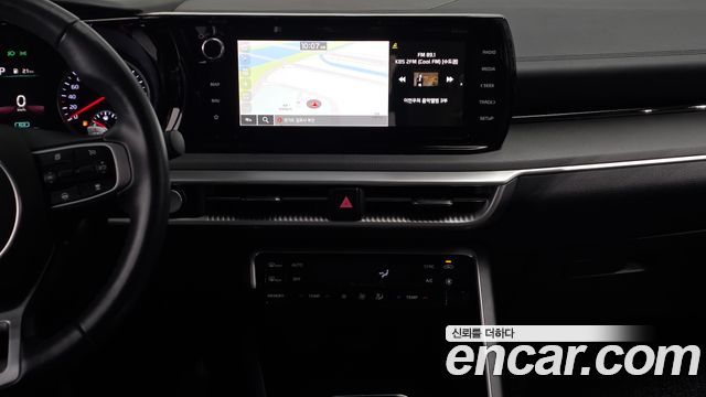 Kia K5 2023 — photo 13