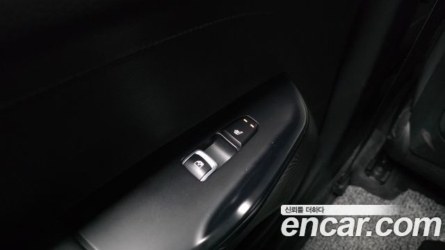 Kia K5 2023 — photo 19
