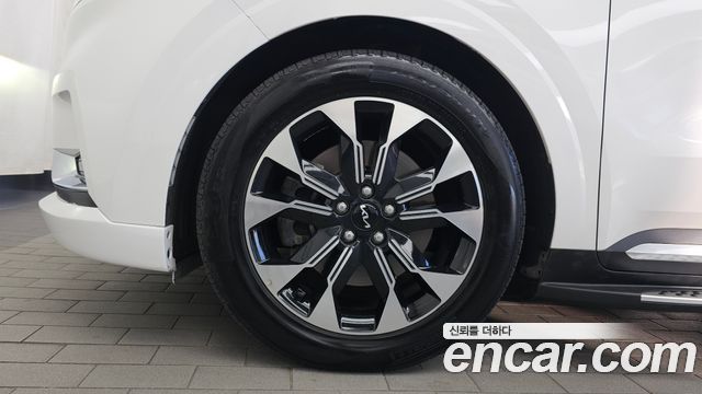 Kia Canival 2021 — photo 5