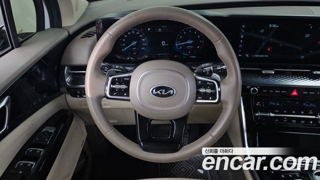 Kia Canival 2021 — photo 13