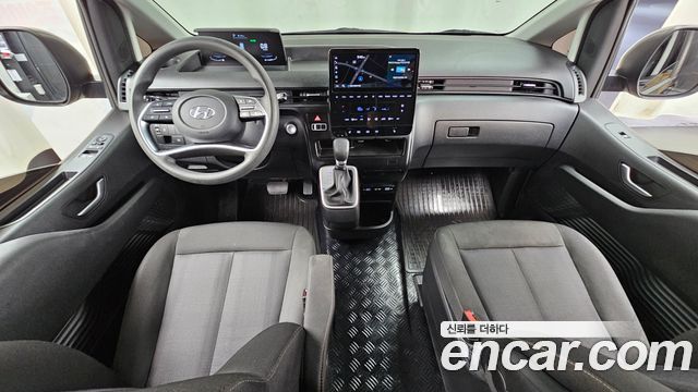 Hyundai Staria 2022 — photo 7