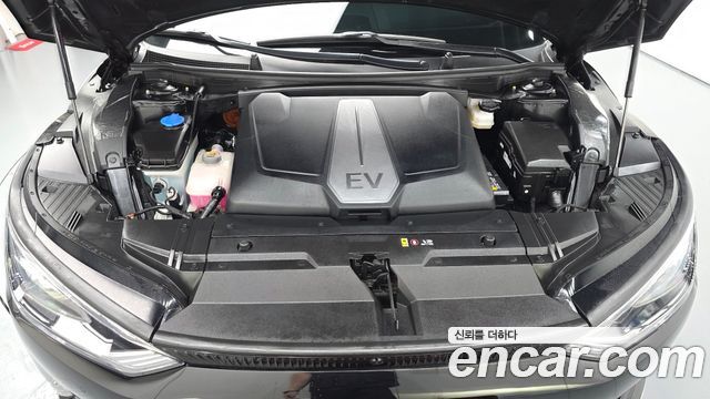Kia EV6 2023 — photo 6