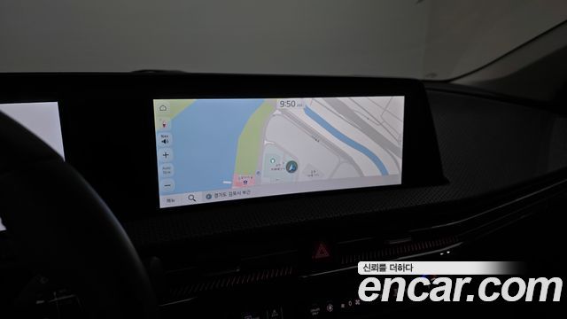 Kia EV6 2023 — photo 19