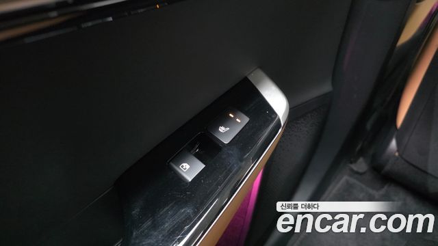 Kia EV6 2023 — photo 25