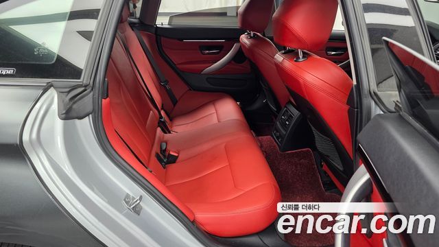 BMW 4-Series 2020 — photo 12