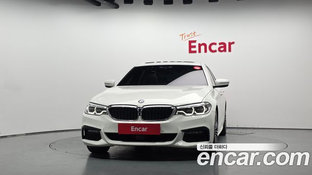 BMW 5-Series 2019 — photo 3