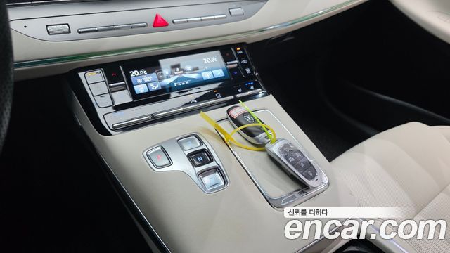 Hyundai Grandeur 2022 — photo 9