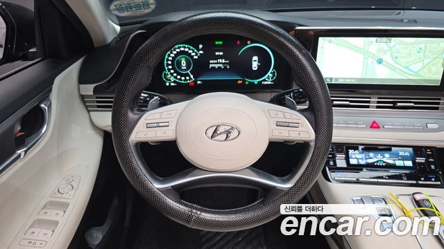 Hyundai Grandeur 2022 — photo 13
